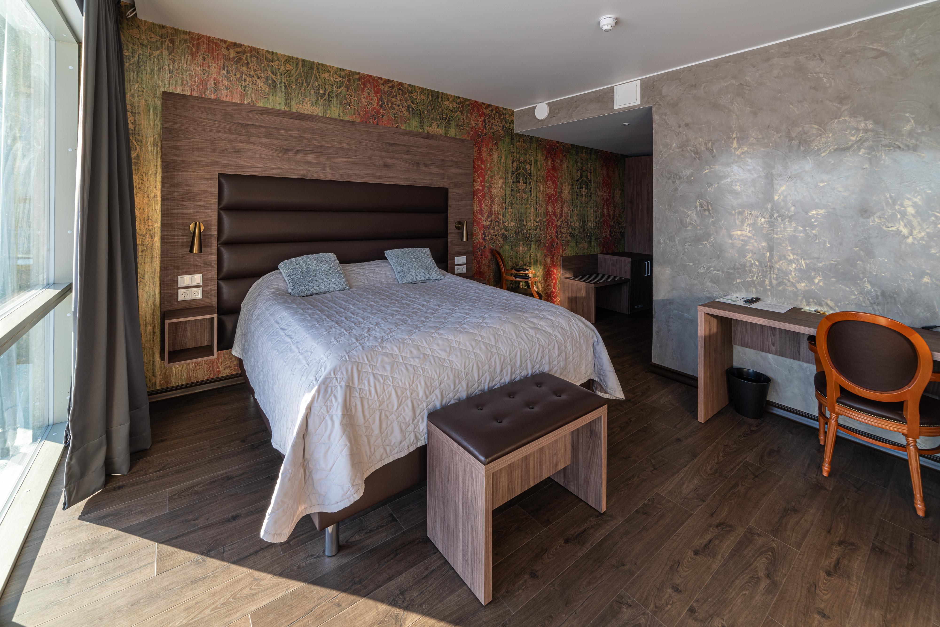 Hotel Kriunes 4*